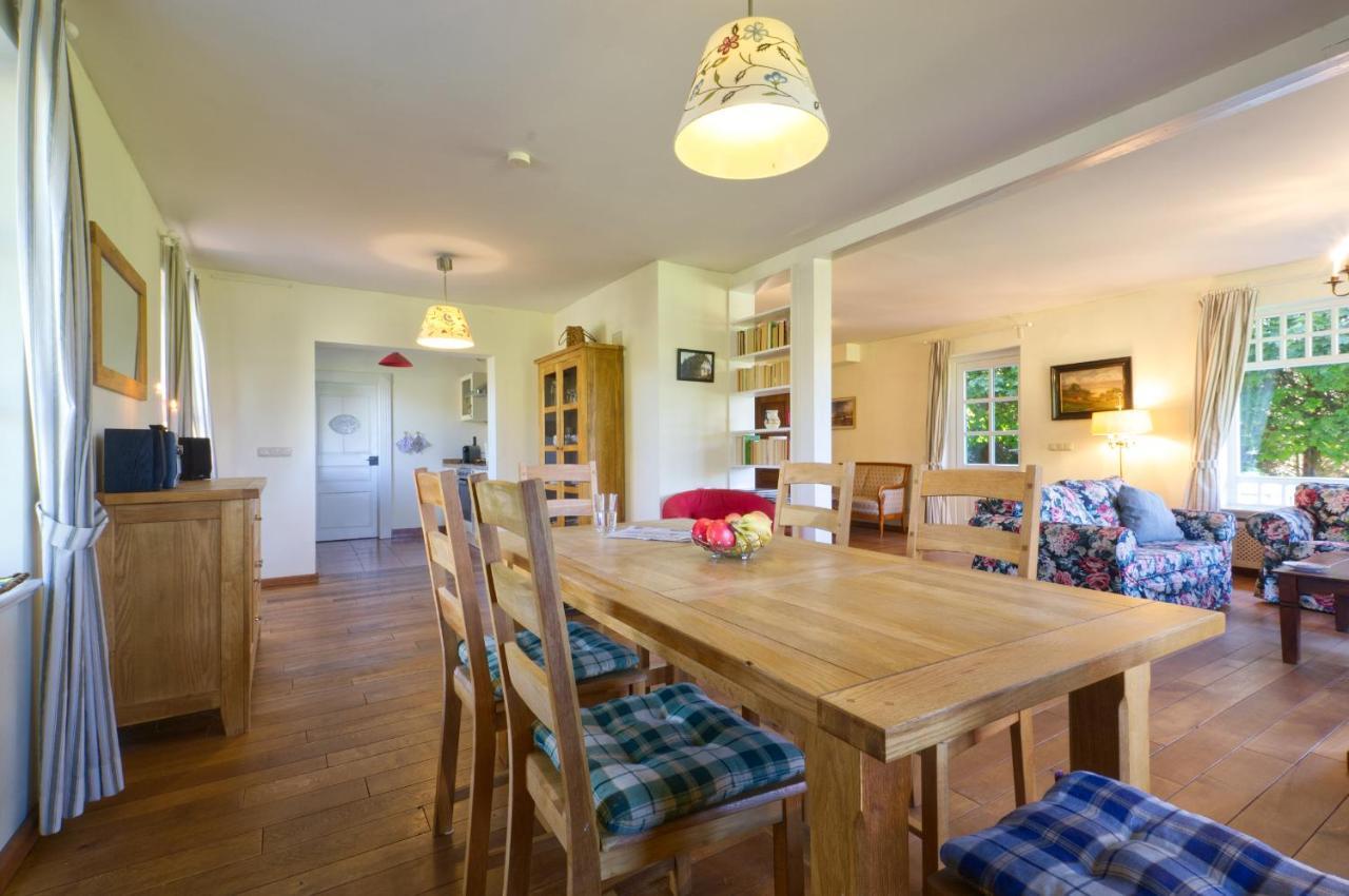 Reetdachhaus Mit Grossem Garten Und Kamin Marlow Eksteriør billede